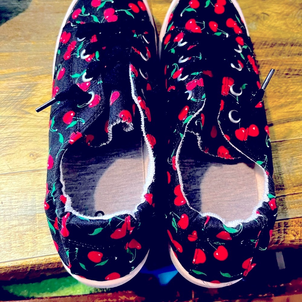 Brand new jelly pop shoes